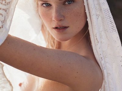 Alexa Reynen topless and sexy