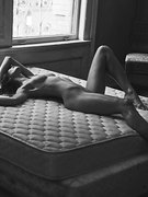 Amanda Pizziconi nude 11