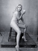 Amy Schumer nude 1