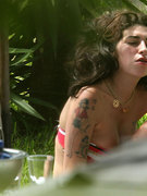 Amy Winehouse nude 1
