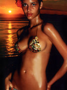 Ana Beatriz Barros nude 35
