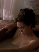 Angelina Jolie nude 16