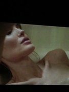 Angelina Jolie nude 6