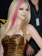 Avril Lavigne nude 105