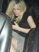 Avril Lavigne nude 56