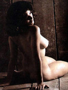 Barbeau Adrienne nude 76