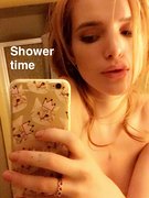 Bella Thorne nude 3