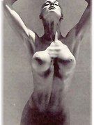 Brigitte Nielsen nude 6