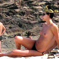 Charlize Theron nudes summary