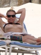Chelsea Handler nude 5