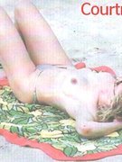 Courtney Love nude 65