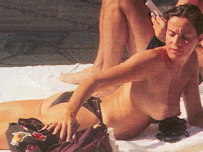 Kristen wilson topless