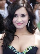 Demi Lovato nude 33