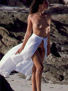 Dominique Guirous nude 7