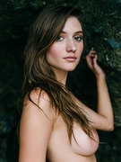 Elizabeth Elam nude 18