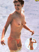 Elizabeth Hurley nude 111