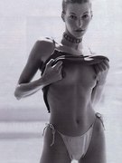 Giulia Siegel nude 4