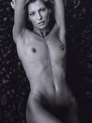 Giulia Siegel nude 6