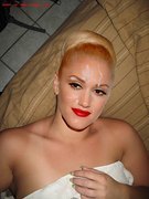 Gwen Stefani nude 81