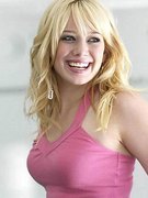 Hilary Duff nude 29