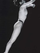 Irina Karavaeva nude 4