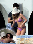 Jennifer Aniston nude 3