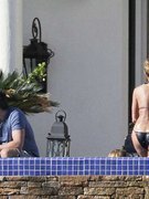 Jennifer Aniston nude 24