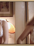 Jennifer Jason Leigh nude 2