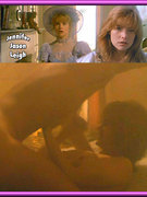Jennifer Jason Leigh nude 42