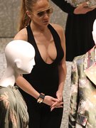 Jennifer Lopez nude 2