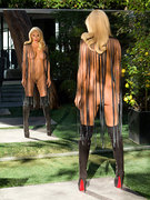 Jenny Mccarthy nude 2