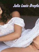 Julia Louis-Dreyfus nude 0