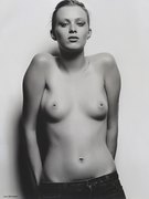 Karen Elson nude 1