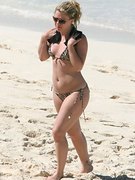 Kelly Clarkson nude 23