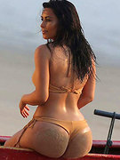Kim Kardashian nude 16