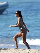 Kourtney Kardashian nude 56