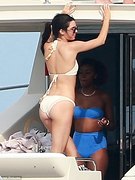 Kylie Jenner nude 37
