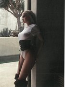Kylie Jenner nude 0