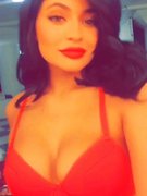Kylie Jenner nude 13
