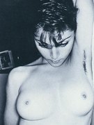 Madonna nude 190