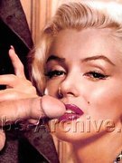 Marilyn Monroe nude 14