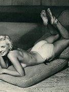 Marilyn Monroe nude 91