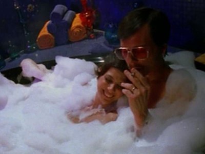 Marisa Tomei taking bath in ‘Loverboy’