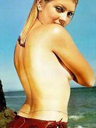 Melissa Joan Hart nude 24