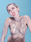 Miley Cyrus nude 8