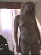 Moore Stephanie nude 0