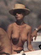 Nancy Brilli nude 11