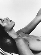 Pam Grier nude 21