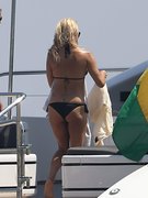Pamela Anderson nude 36