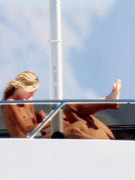 Portia De-Rossi nude 19